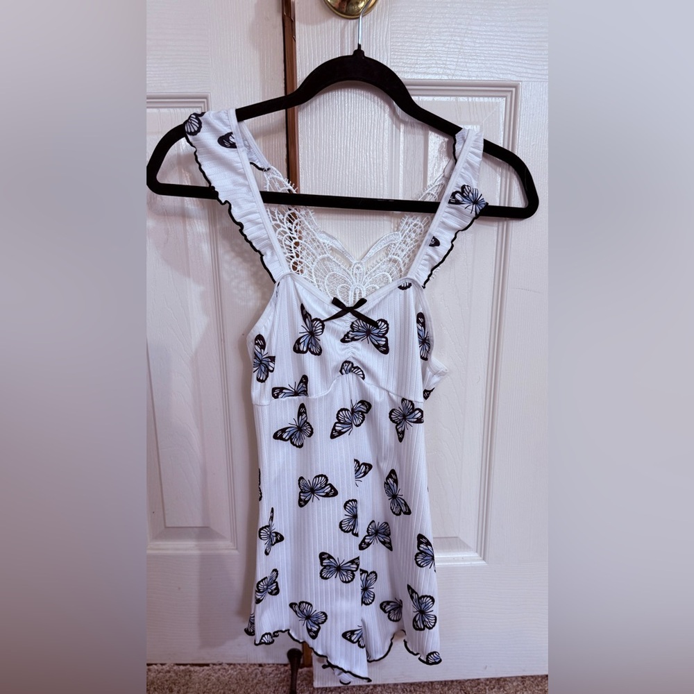 Girls Butterfly Print Romper Lace Back White Black Cute Outfit